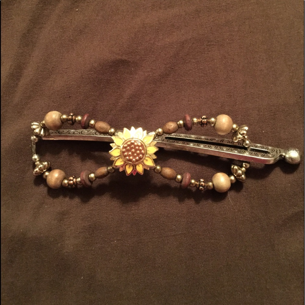 Lila rose clip